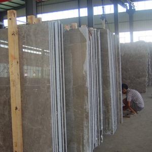 Lucciano marron slabs