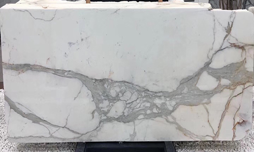 Calacatta slabs